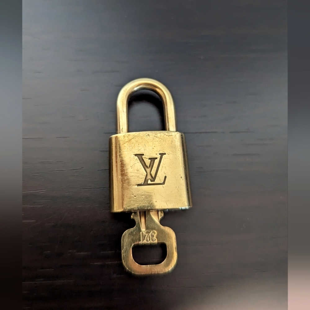 Louis Vuitton Padlock key set